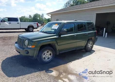 2008 Jeep Patriot Sport from USA, damaged, VIN 1J8FF28W18D657920